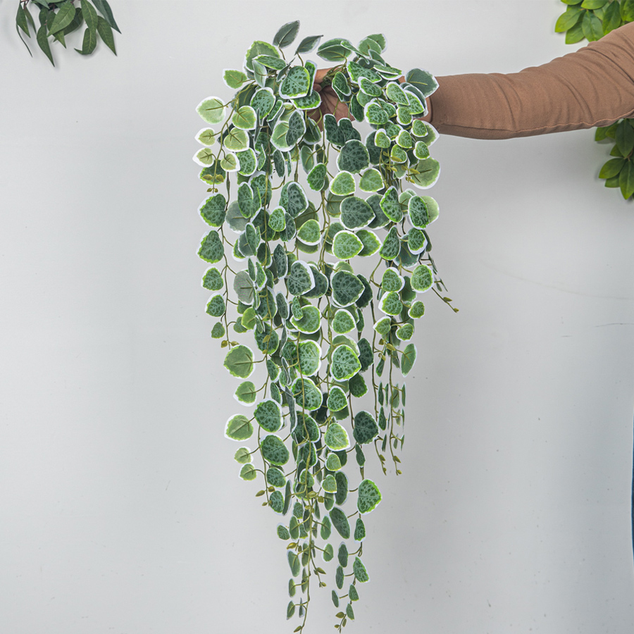 60-80cm Artificial Hanging Vin - Rattan Plant Basket recension och pris