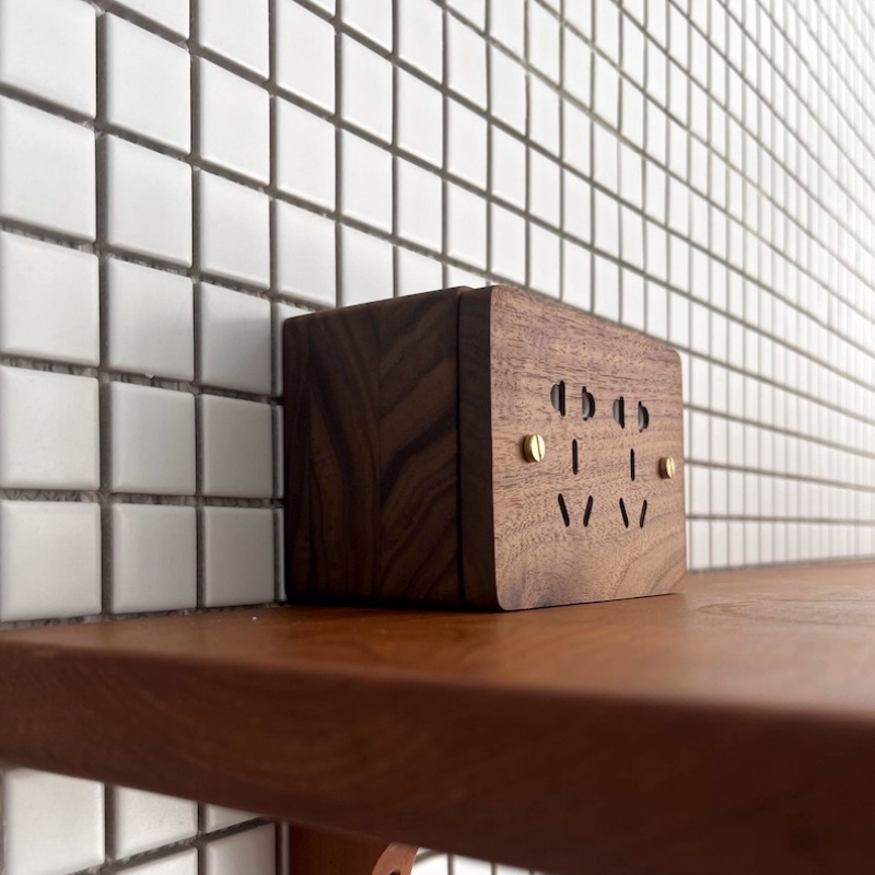 Surface Mounted Electrical Jun - Home Decor Outlet recension och pris
