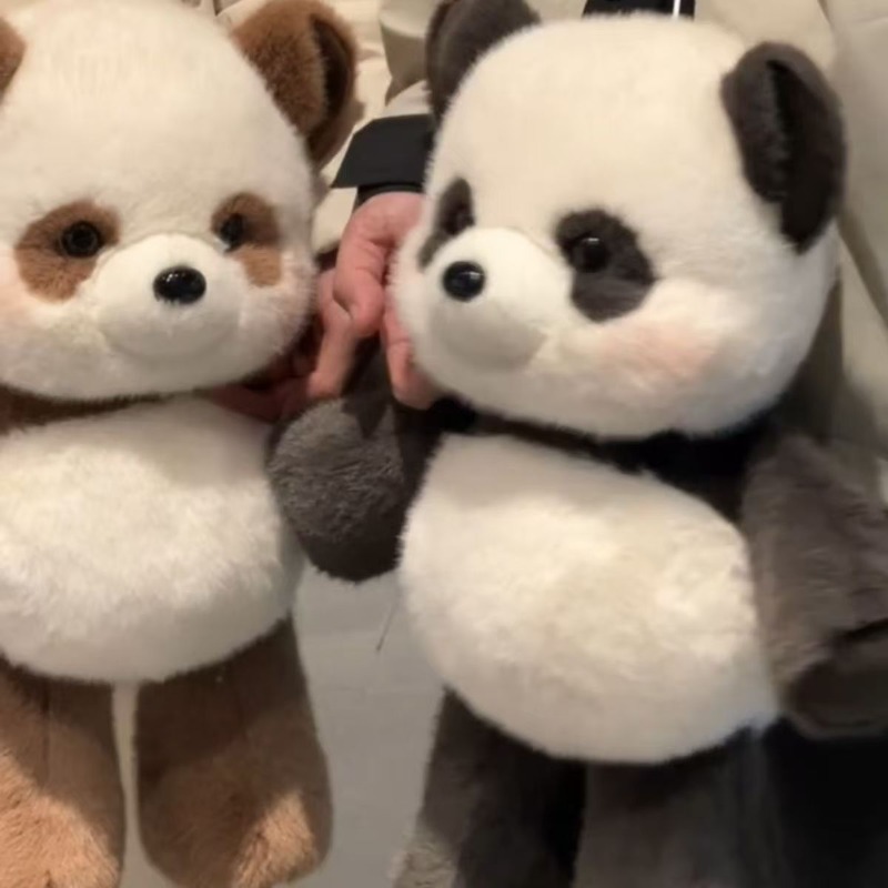 Cute Running Panda Cartoon Dol - Home Decor Lovely Home recension och pris