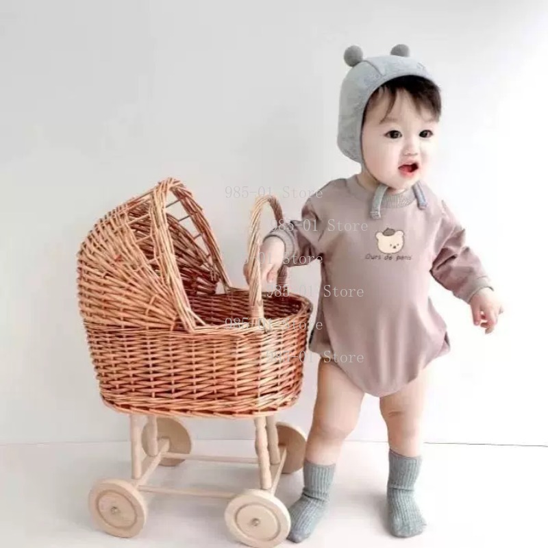 Handwoven Wicker Bassinet Stro - Rattan Plant Basket recension och pris