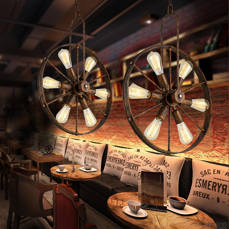 Retro Vintage Wheel chandelier - Home Decor On Wheels recension och pris